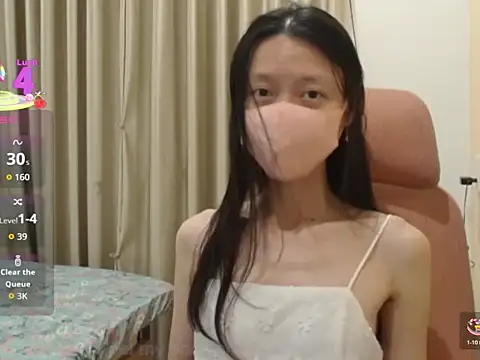 Snapshot of Lil-Cherries chatting on December 20, 2025, 1:58 pm Lil-Cherries online show from December 20, 2025, 1:58 pm