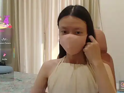 Snapshot of Lil-Cherries chatting on December 18, 2025, 3:00 am Lil-Cherries online show from December 18, 2025, 3:00 am