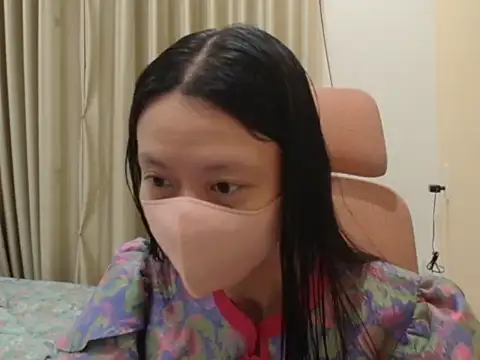 Snapshot of Lil-Cherries chatting on January 9, 2026, 5:09 pm Lil-Cherries online show from January 9, 2026, 5:09 pm