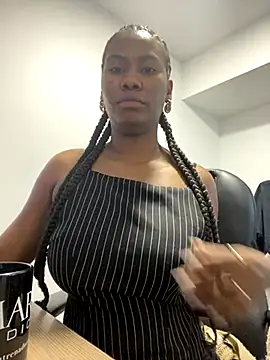 Snapshot of EroticAlanaa chatting on November 8, 2025, 12:42 pm EroticAlanaa online show from November 8, 2025, 12:42 pm