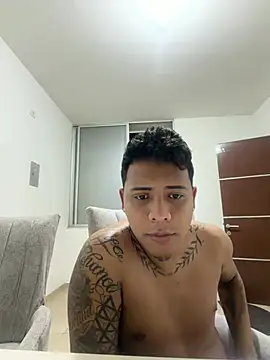 Snapshot of Yefridudamelflores chatting on July 22, 2026, 10:06 am Yefridudamelflores online show from July 22, 2026, 10:06 am