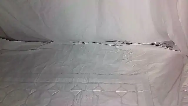 hotwoman25 online show from March 7, 2026, 10:15 pm