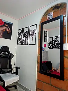 MIKE KILIANjs online show from November 22, 2025, 2:16 pm