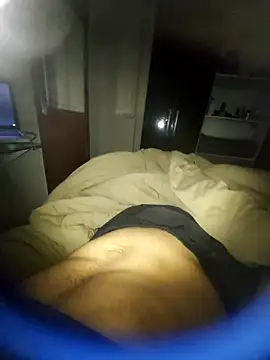 fireblond01 online show from November 7, 2025, 1:43 am