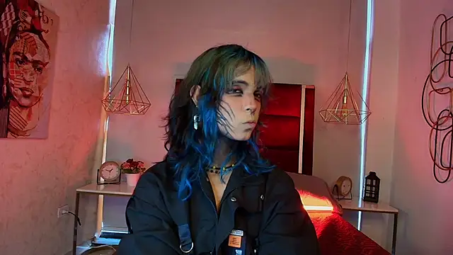Snapshot of luxiel_ chatting on May 12, 2026, 8:59 pm luxiel online show from May 12, 2026, 8:59 pm
