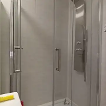 samia42 online show from November 26, 2025, 7:52 am