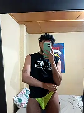 prototipoA45 online show from December 3, 2025, 4:13 am