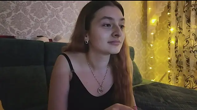 SweetLiaison online show from March 9, 2026, 5:16 pm