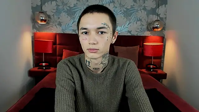 Snapshot of Ionarne chatting on November 7, 2025, 12:21 pm Ionarne online show from November 7, 2025, 12:21 pm