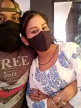 black and white choco online show from January 10, 2026, 7:47 am