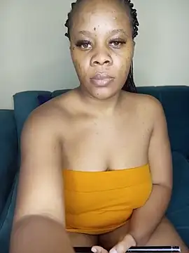 Snapshot of Emmylove-xr25 chatting on June 1, 2026, 12:05 pm Emmylove-xr25 online show from June 1, 2026, 12:05 pm