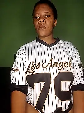 Emmylove-xr25 online show from March 29, 2026, 8:49 am