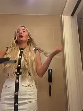 Snapshot of xxhanxx86593 chatting on November 7, 2025, 4:11 pm xxhanxx86593 online show from November 7, 2025, 4:11 pm