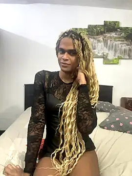 Snapshot of Tara-barbie chatting on November 16, 2025, 6:56 pm Tara-barbie online show from November 16, 2025, 6:56 pm