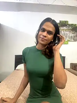 Snapshot of Tara-barbie chatting on November 24, 2025, 5:02 pm Tara-barbie online show from November 24, 2025, 5:02 pm