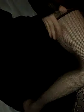 jaDomiiin online show from November 14, 2025, 8:34 pm