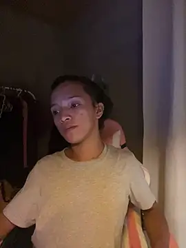 Snapshot of ItsJef6 chatting on November 8, 2025, 4:21 pm ItsJef6 online show from November 8, 2025, 4:21 pm