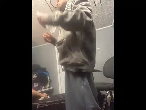 trickydickydaddy online show from April 11, 2026, 5:04 am