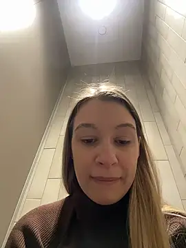 SashaCatt online show from January 8, 2026, 8:42 am