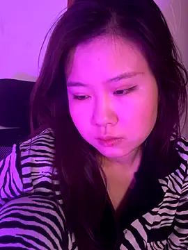 xoxo7799 online show from December 1, 2025, 5:14 pm