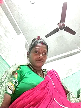 vipmonalisha online show from December 18, 2025, 2:27 am