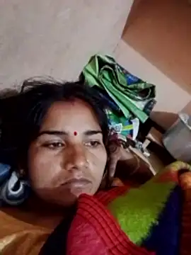 Snapshot of Seema_ji12 chatting on December 17, 2025, 1:10 am Seema ji12 online show from December 17, 2025, 1:10 am