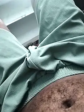 Snapshot of LEOMEGHA2026 chatting on February 24, 2026, 9:32 am LEOMEGHA2026 online show from February 24, 2026, 9:32 am