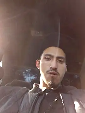 feernandola online show from January 13, 2026, 9:52 pm