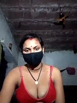 LOVE FI95 online show from November 16, 2025, 10:57 pm