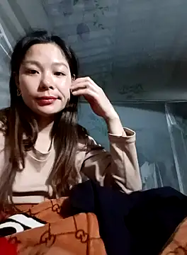 Lyla john online show from December 17, 2025, 12:59 am