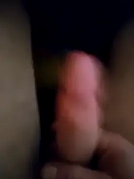 Snapshot of Artem27vz chatting on November 15, 2025, 7:12 am Artem27vz online show from November 15, 2025, 7:12 am