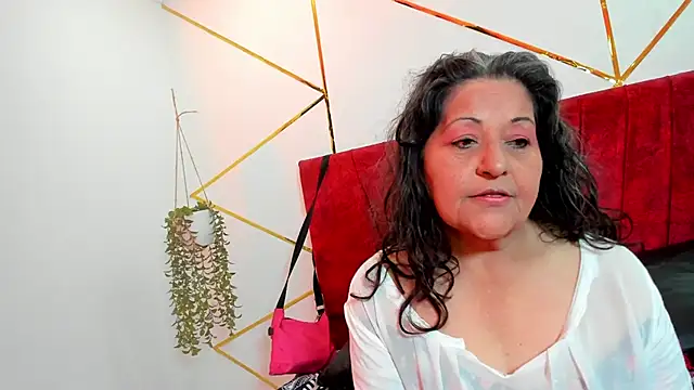 Snapshot of Victoriaa_Anderson chatting on December 18, 2025, 10:57 pm Victoriaa Anderson online show from December 18, 2025, 10:57 pm