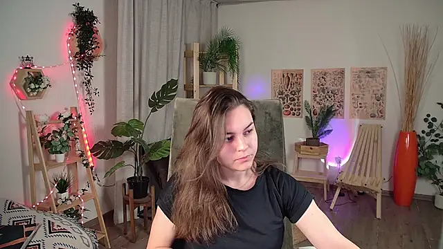 Snapshot of FrancescaCavaliere chatting on July 19, 2026, 12:24 pm FrancescaCavaliere online show from July 19, 2026, 12:24 pm