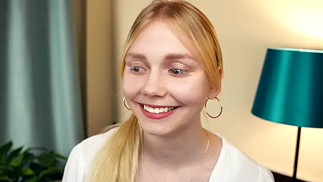 UnDesiga online show from November 10, 2025, 4:56 pm