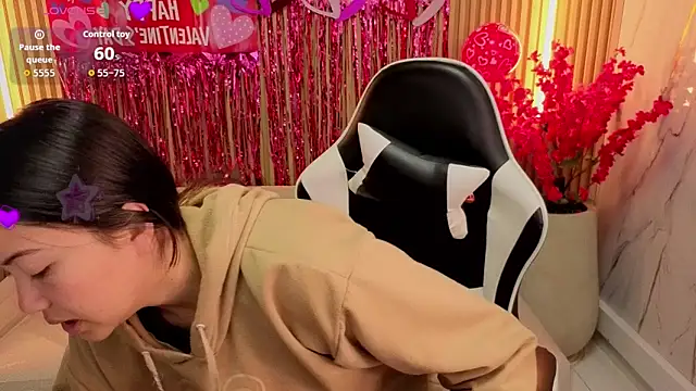 Snapshot of venus_velvet_tp chatting on February 23, 2026, 1:12 pm venus velvet tp online show from February 23, 2026, 1:12 pm