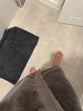 Snapshot of cumtoomuch25 chatting on November 13, 2025, 4:44 pm cumtoomuch25 online show from November 13, 2025, 4:44 pm