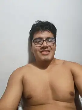 Zack1225 online show from April 5, 2026, 4:52 am