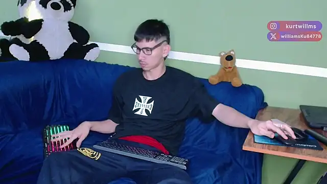 Snapshot of Kurt_williams1 chatting on February 2, 2026, 12:15 pm Kurt williams1 online show from February 2, 2026, 12:15 pm