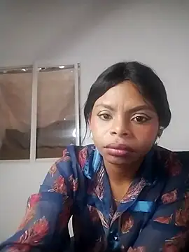 Rey lizeth73 online show from February 27, 2026, 12:22 am