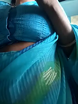 Snapshot of Nisha_Hindi chatting on December 21, 2025, 7:54 am Nisha Hindi online show from December 21, 2025, 7:54 am