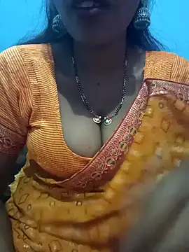 Snapshot of Nisha_Hindi chatting on December 14, 2025, 5:07 pm Nisha Hindi online show from December 14, 2025, 5:07 pm