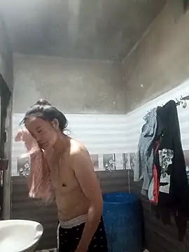 blonde blg online show from February 23, 2026, 12:50 pm