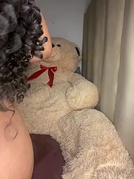 Nisha 102 online show from March 4, 2026, 8:27 pm