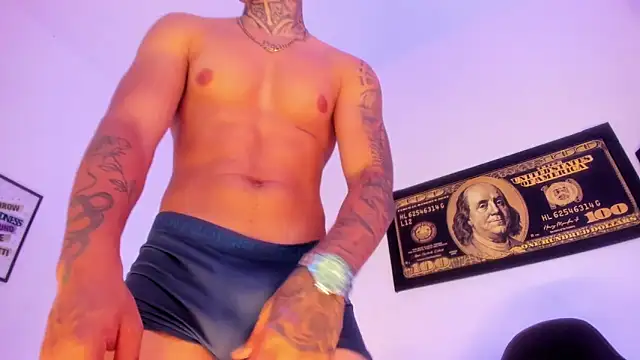 grey jackson online show from November 12, 2025, 3:32 am