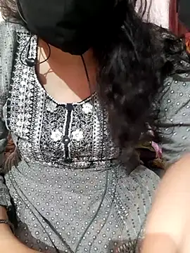 HotGirl23231 online show from December 1, 2025, 6:20 pm