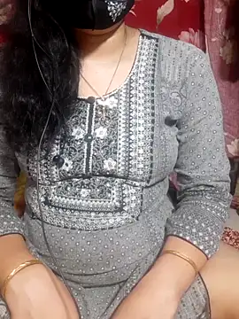 HotGirl23231 online show from March 10, 2026, 6:34 pm