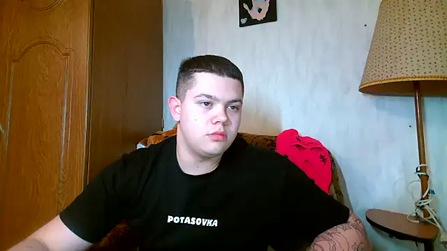 Snapshot of CuteButNaughty_ chatting on February 20, 2026, 3:47 pm CuteButNaughty online show from February 20, 2026, 3:47 pm