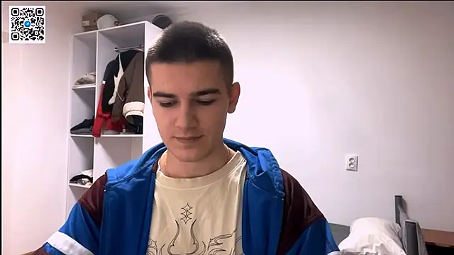 Snapshot of _BarePulse chatting on February 6, 2026, 9:11 pm BarePulse online show from February 6, 2026, 9:11 pm