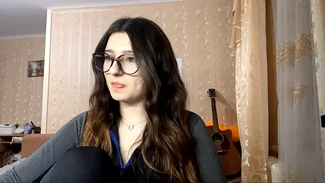 DonnieBooton online show from December 1, 2025, 1:12 pm