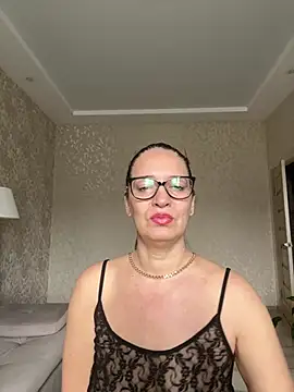 Milana8263 online show from March 27, 2026, 9:43 am